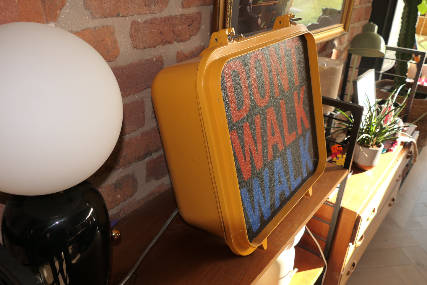 Retro Walk / Don’t Walk New York Inspired