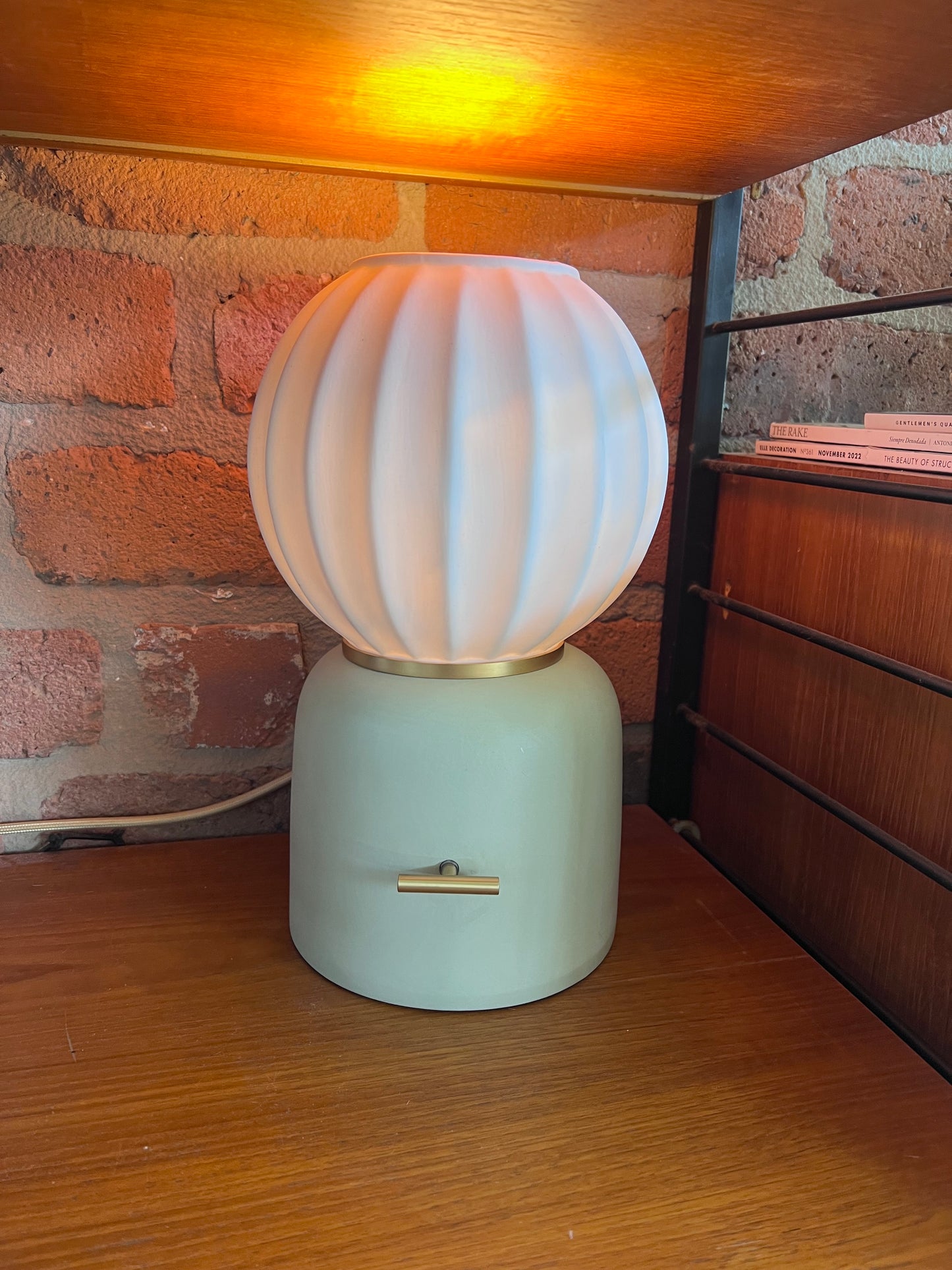 Carpyen ‘Mei’ Table Porcelain Lamp in Green & White